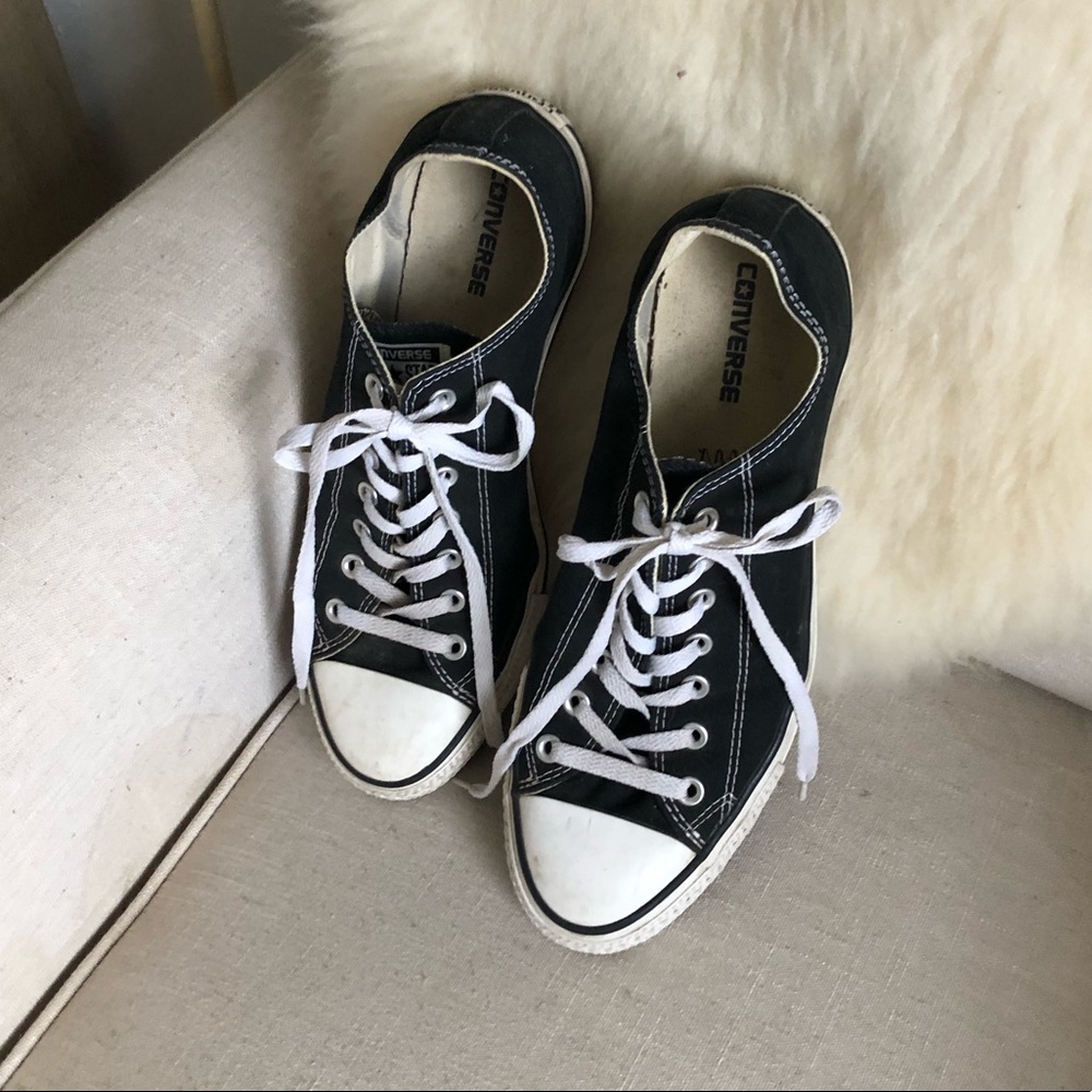 Converse Low Tops